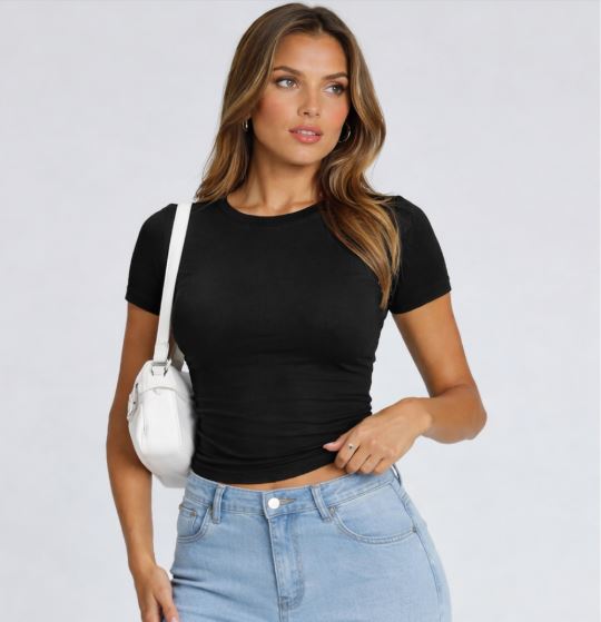 Calira – SoftCore Crop Tee