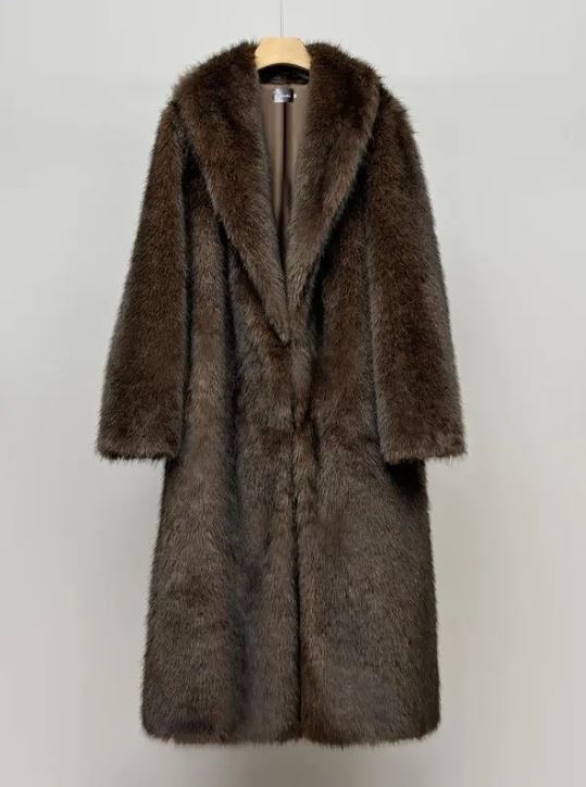 Meloria – LuxeFur Winter Coat