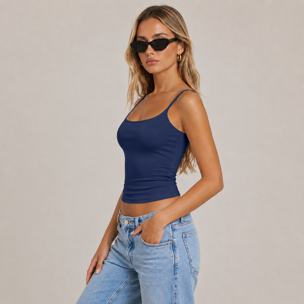 Noelle – SoftContour Tank