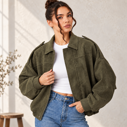 Elara – LuxeLayer Vintage Jacket