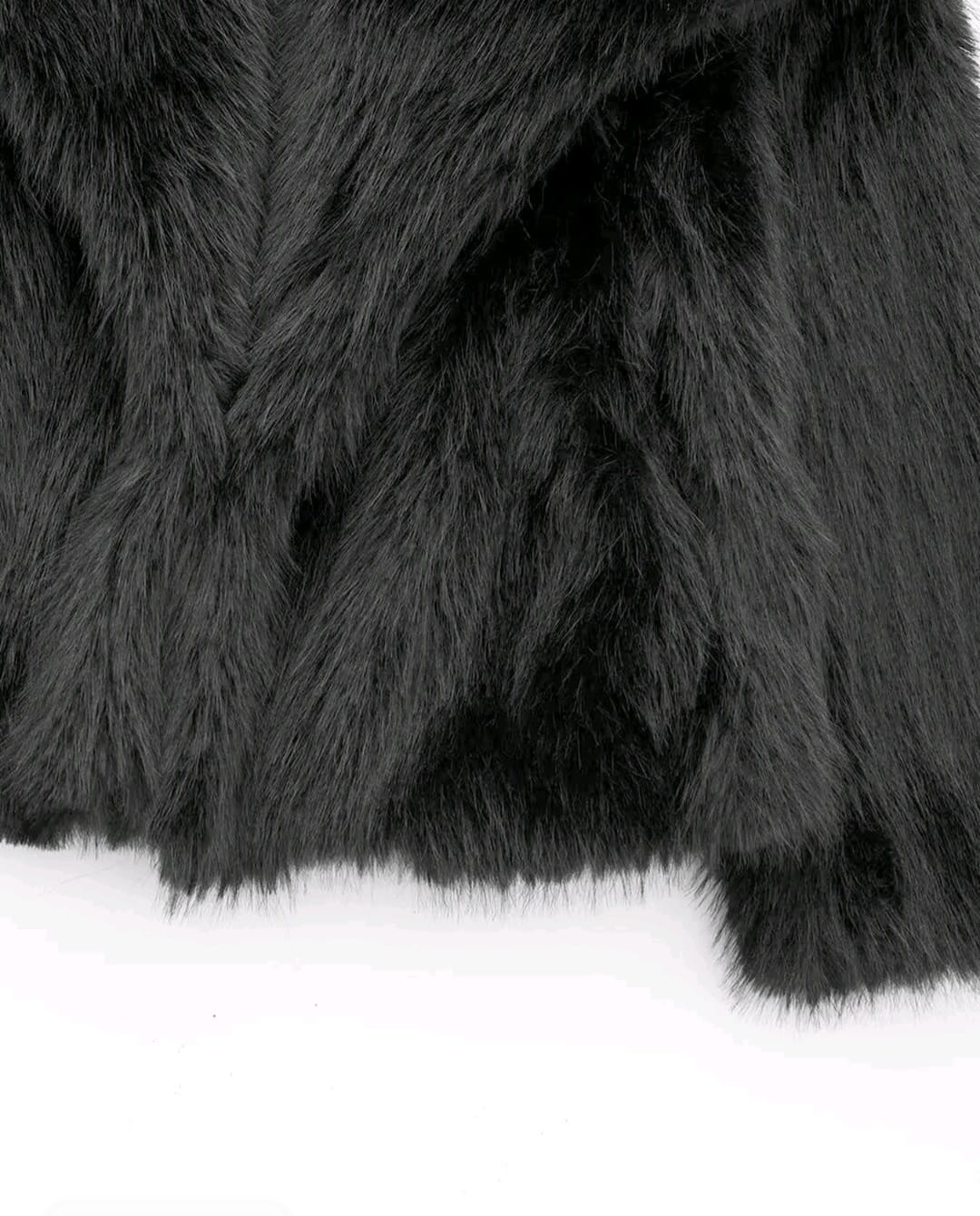 Amora SoftFur Elegance