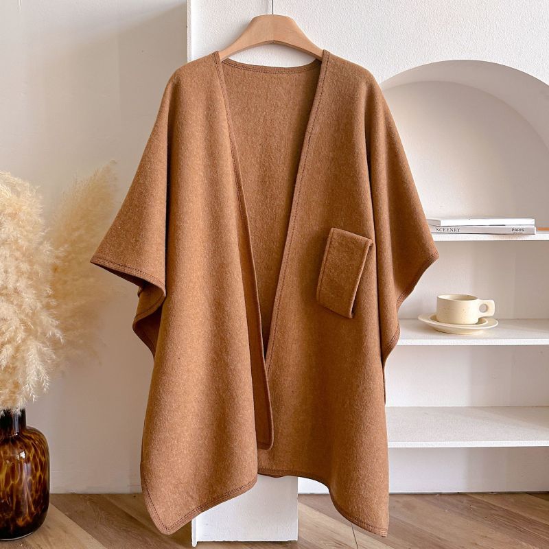Aveline – Classic Comfort Cape