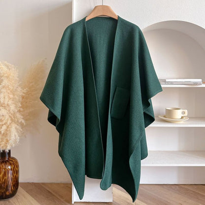 Aveline – Classic Comfort Cape